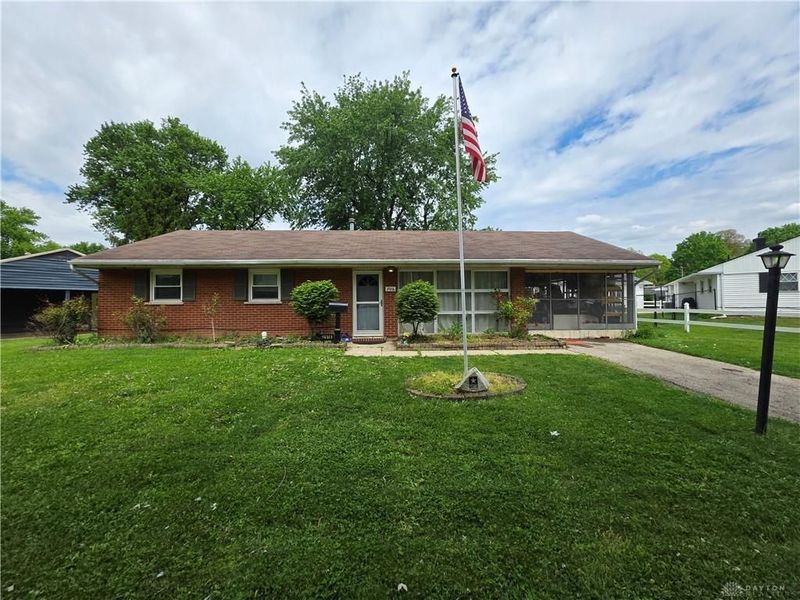 2916 Blackhawk Road, Dayton, OH 45420 Photo 1