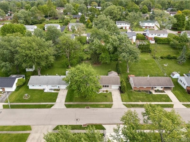 2816 Blackhawk Road, Kettering, OH 45420 Photo 30