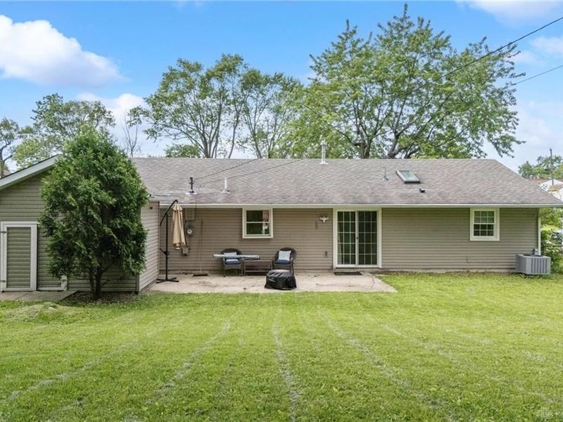 2816 Blackhawk Road, Kettering, OH 45420 Photo 7