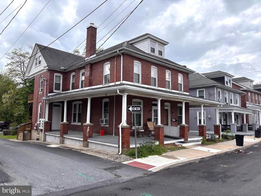 36 38 N Poplar Street , Elizabethtown, PA 17022 Main Photo