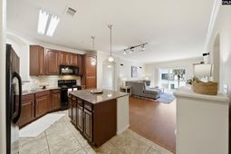 1085 Shop Road  photo 4