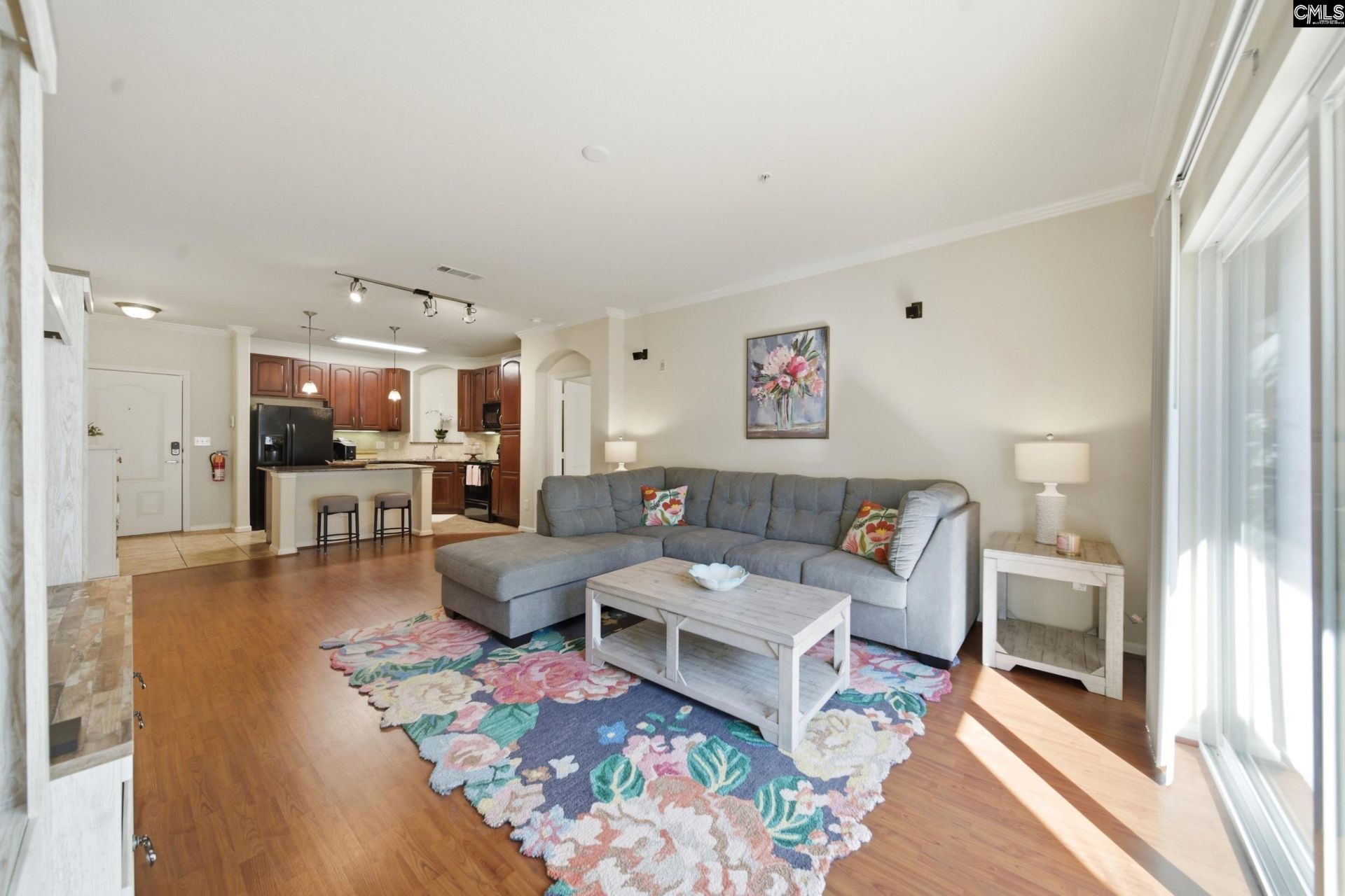 1085 Shop Road  Photo 9