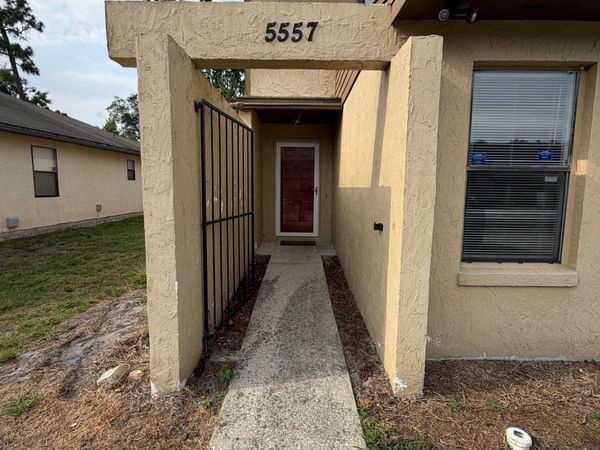 5557 GREATPINE Lane S, Jacksonville, FL 32244
