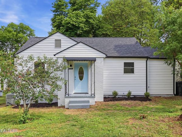 2548 Larkwood Lane, Knoxville, TN 37921