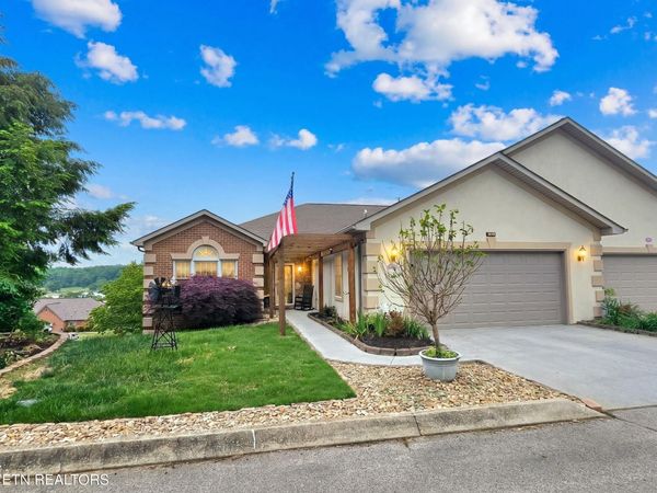 1005 Brentwood Court, Kingston, TN 37763
