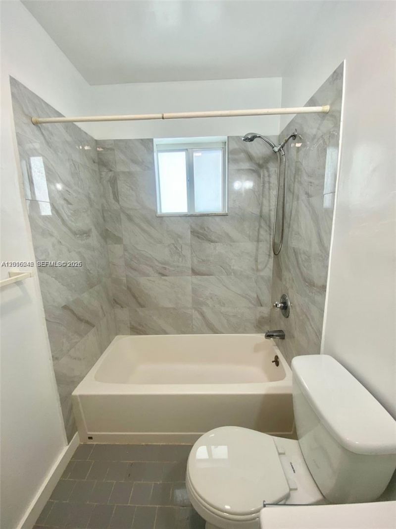 2345 Douglas St, Hollywood, FL 33020 Photo