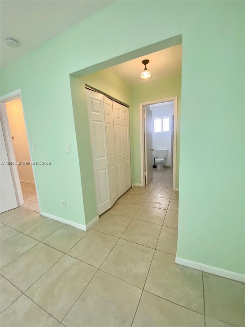 2345 Douglas St, Hollywood, FL 33020 Photo