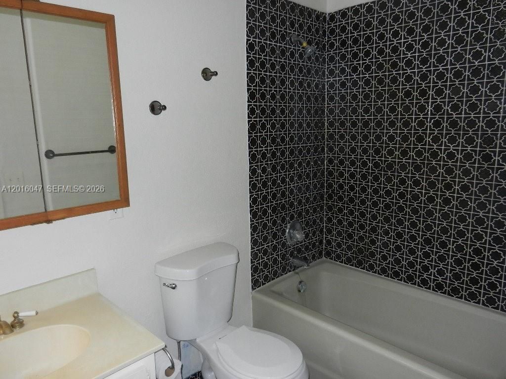 18950 SW 240th St , Homestead, FL 33031 Photo