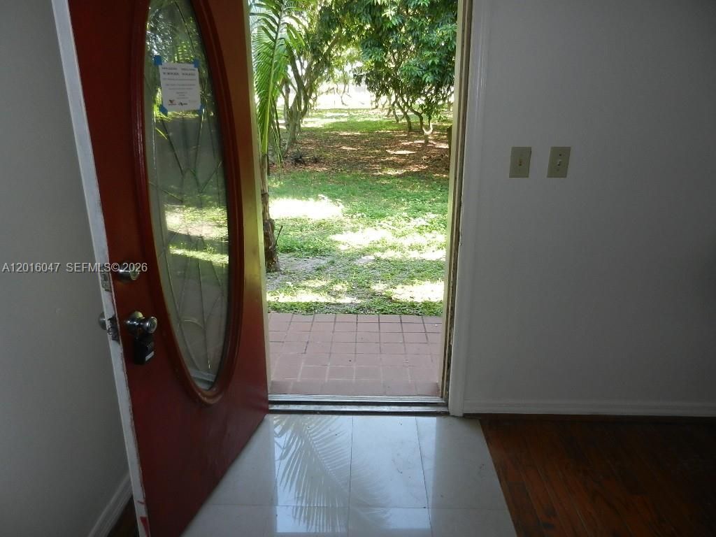 18950 SW 240th St , Homestead, FL 33031 Photo