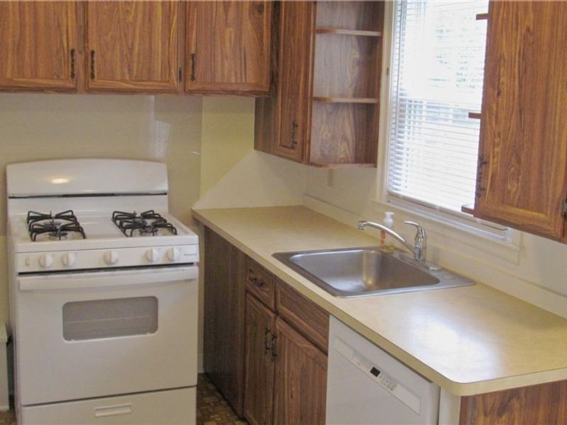 2346 26th Street , Cuyahoga Falls, OH 44223 Photo 2