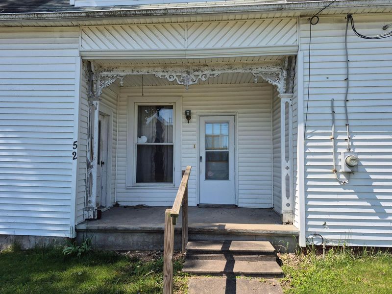 52 West Street , Bloomingburg, OH 43106 Photo 3