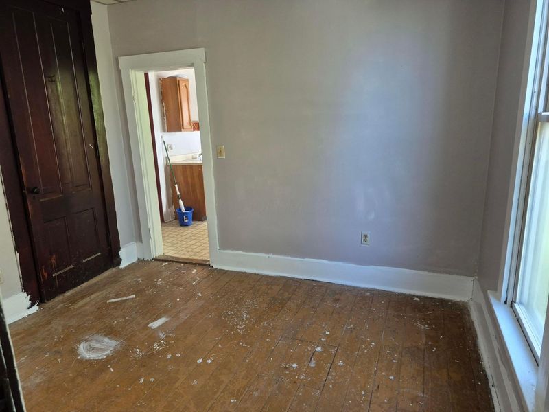 52 West Street , Bloomingburg, OH 43106 Photo 5