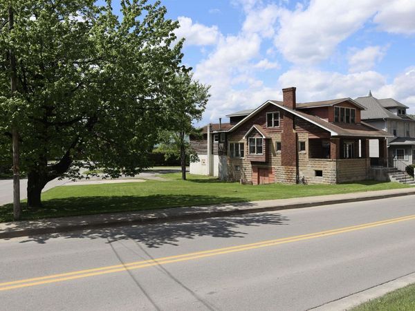 122 S Randolph , Elkins, WV 26241