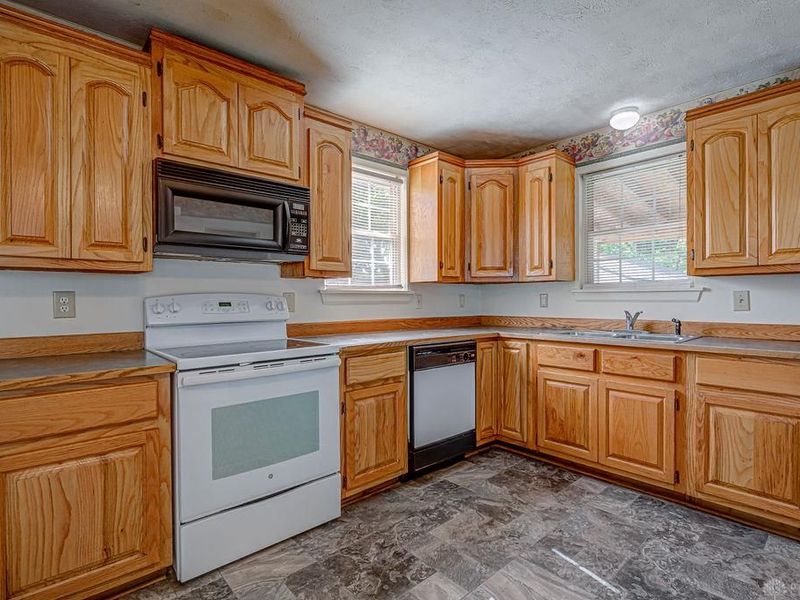 412 Staton Street, Lemon Township, OH 45044 Photo 9