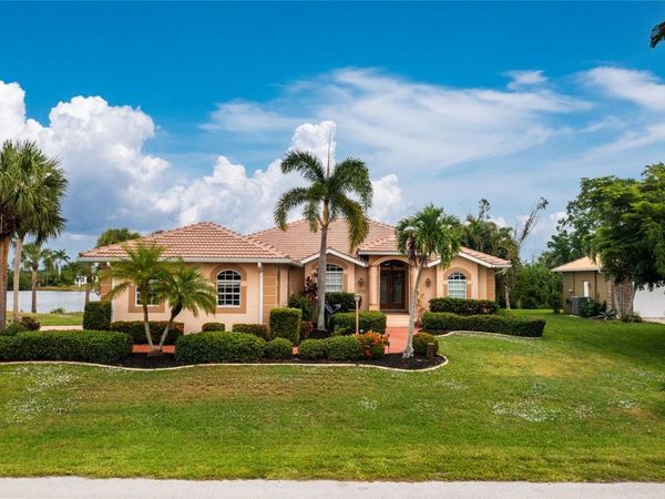 1112 MUSCOVIE COURT , PUNTA GORDA, FL 33950