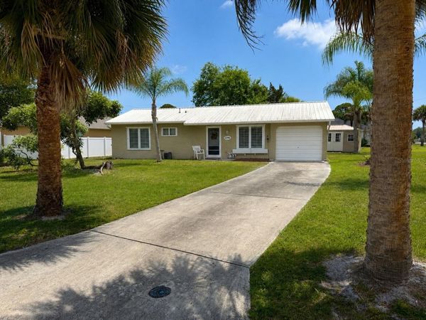2296 18TH AVE SW, VERO BEACH, FL 32962