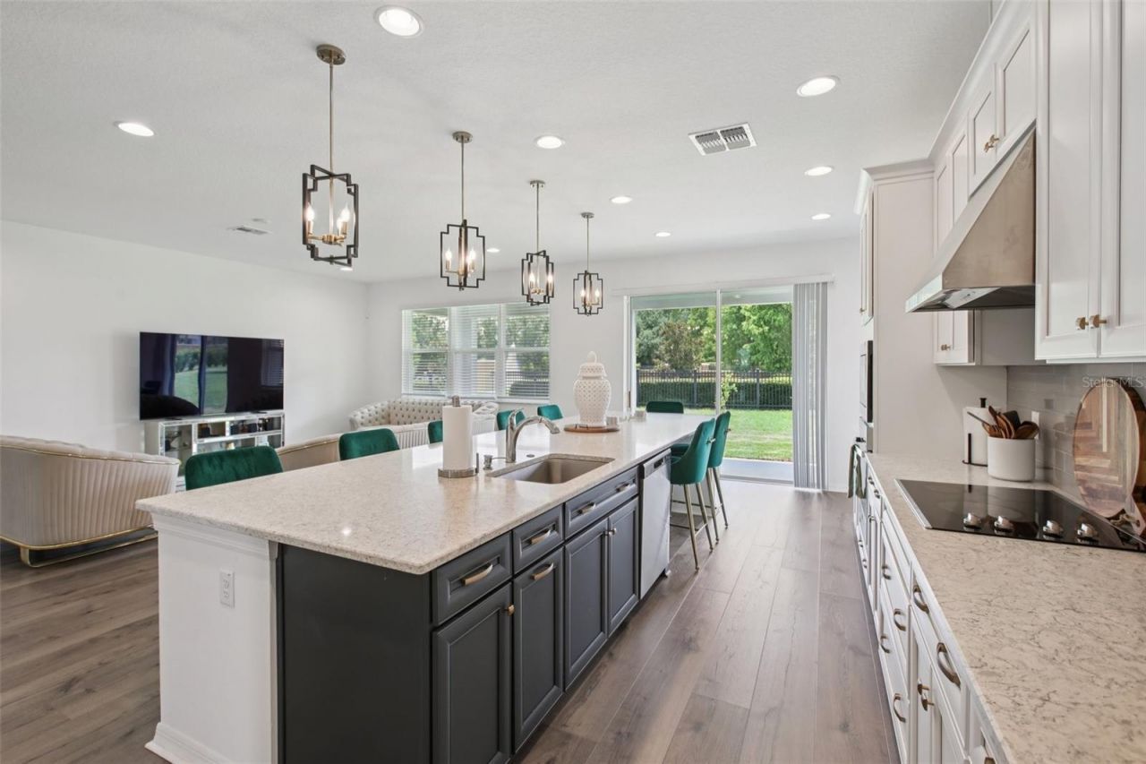 9508 Pyrenees Place, Seffner, FL 33584 Photo