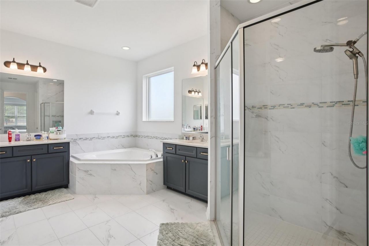 9508 Pyrenees Place, Seffner, FL 33584 Photo