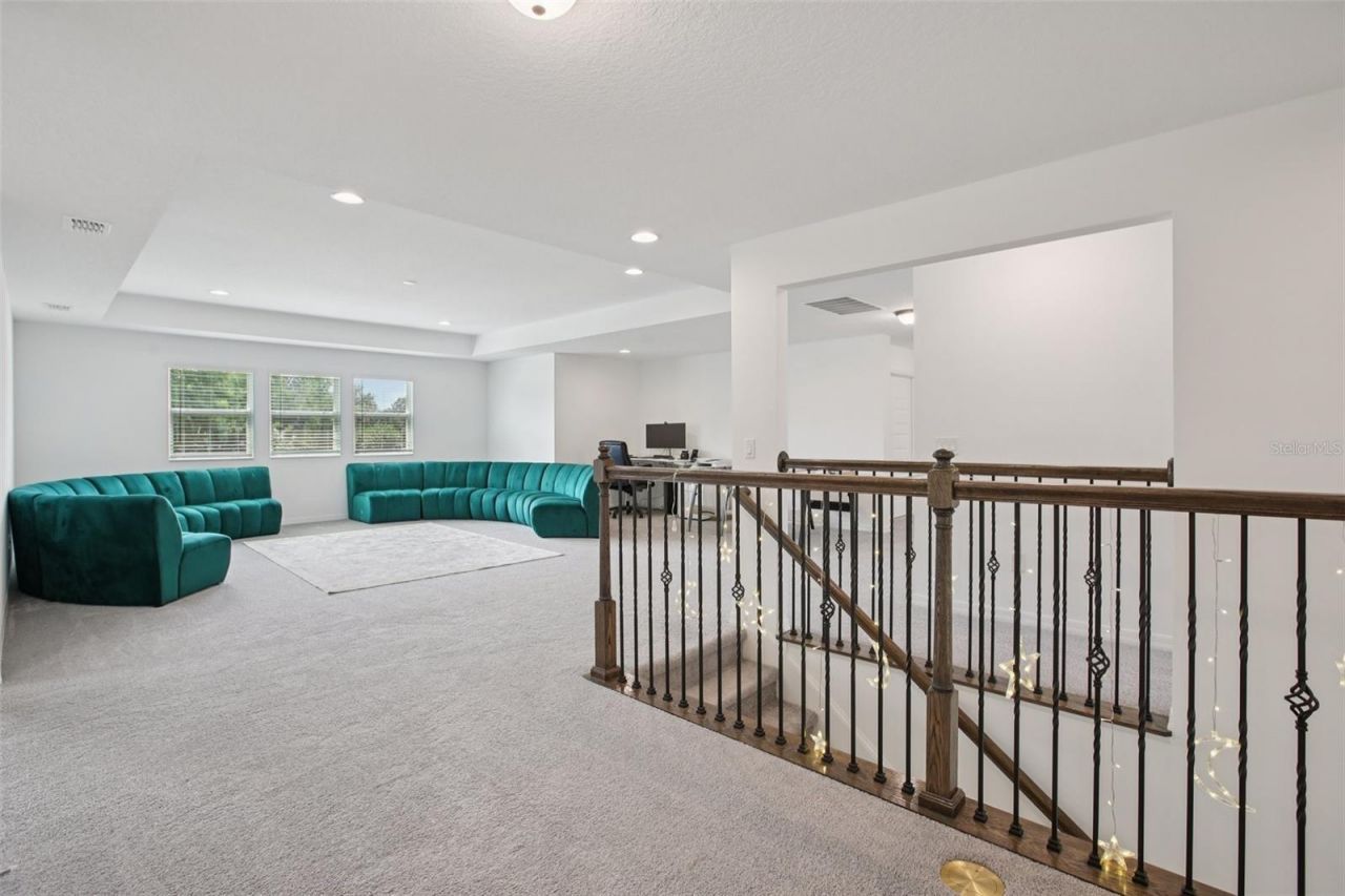 9508 Pyrenees Place, Seffner, FL 33584 Photo