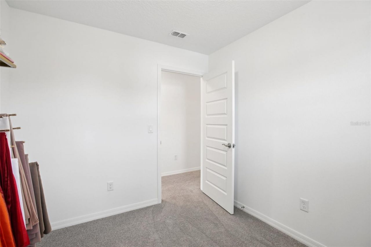 9508 Pyrenees Place, Seffner, FL 33584 Photo