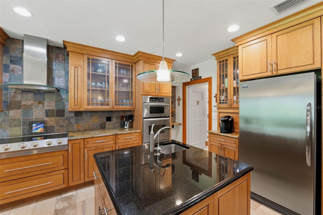 6000 2nd Street S, Saint Petersburg, FL 33705 Photo