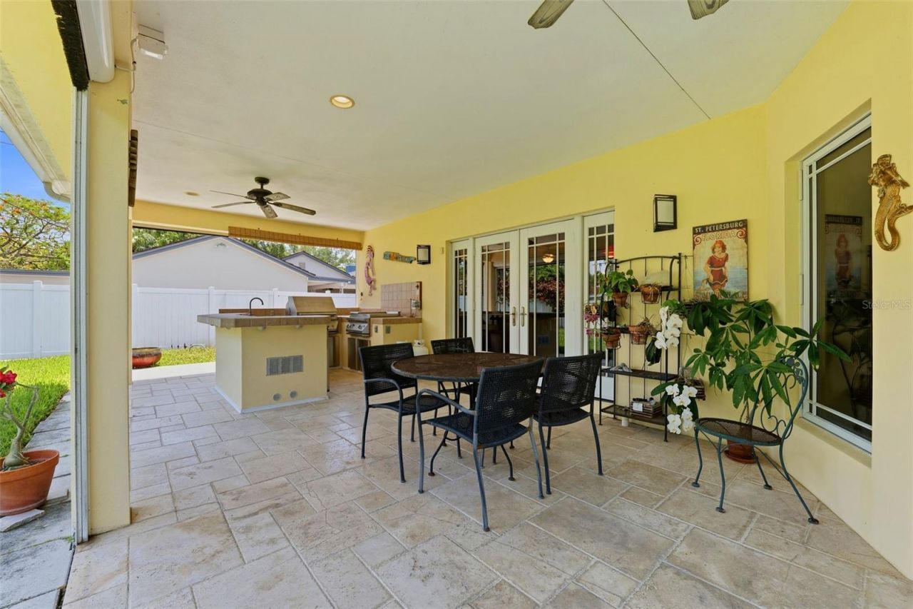 6000 2nd Street S, Saint Petersburg, FL 33705 Photo
