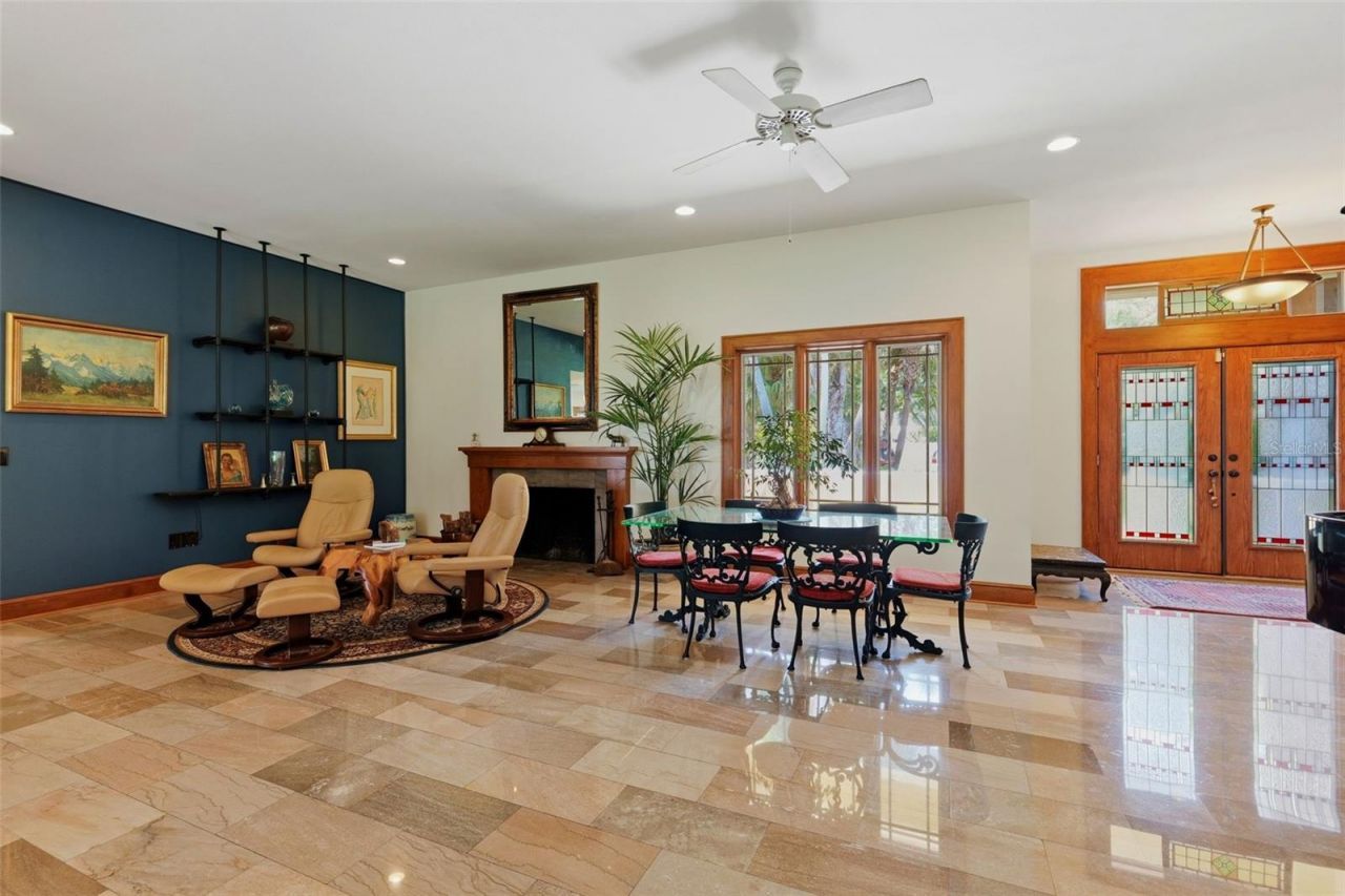 6000 2nd Street S, Saint Petersburg, FL 33705 Photo