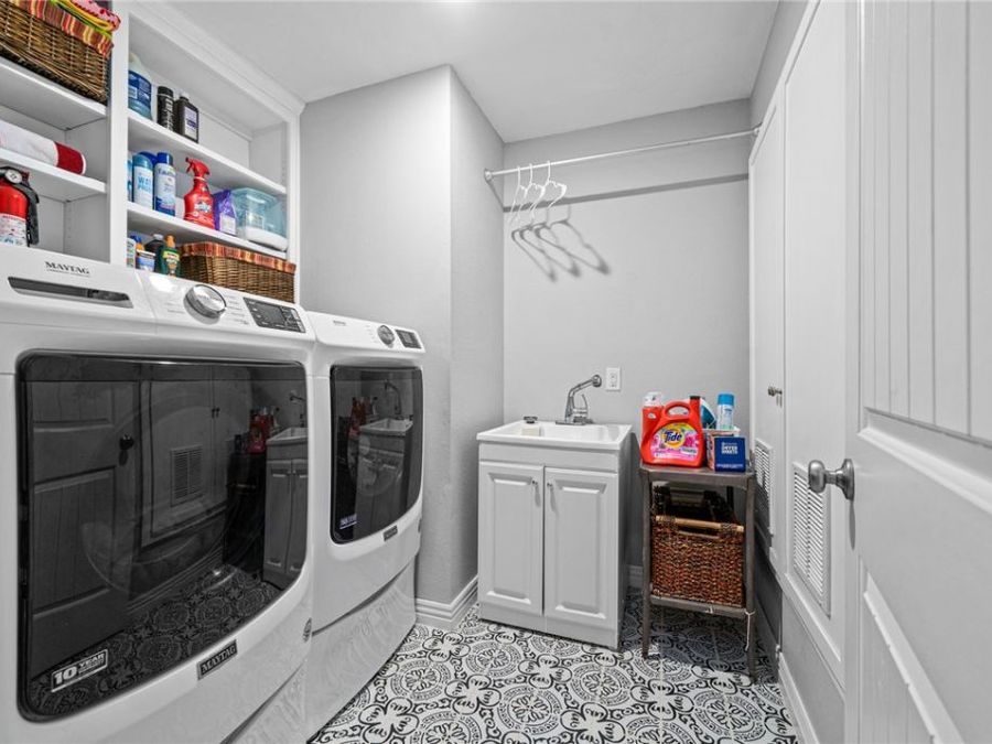 Property Image 29