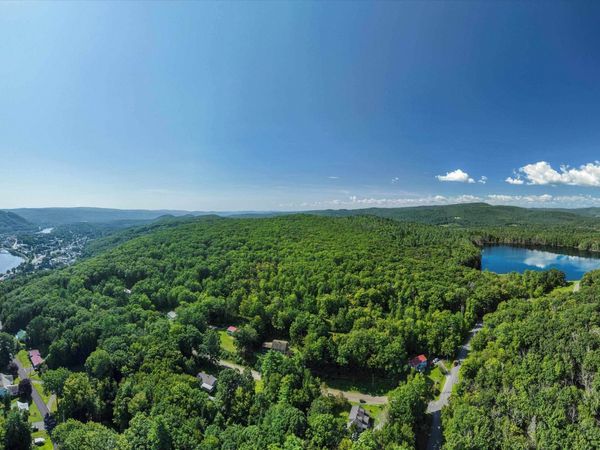 Crotty Drive, Rockingham, VT 05301