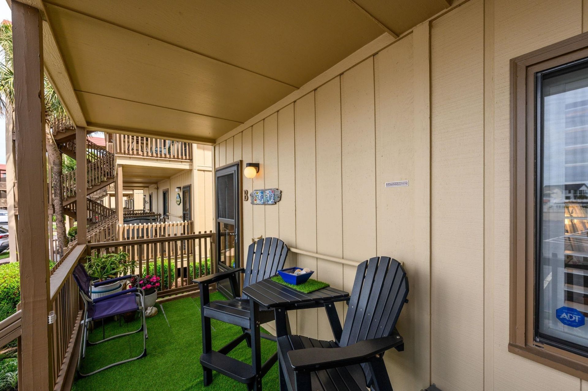 6309 Ocean Blvd. N Photo 18