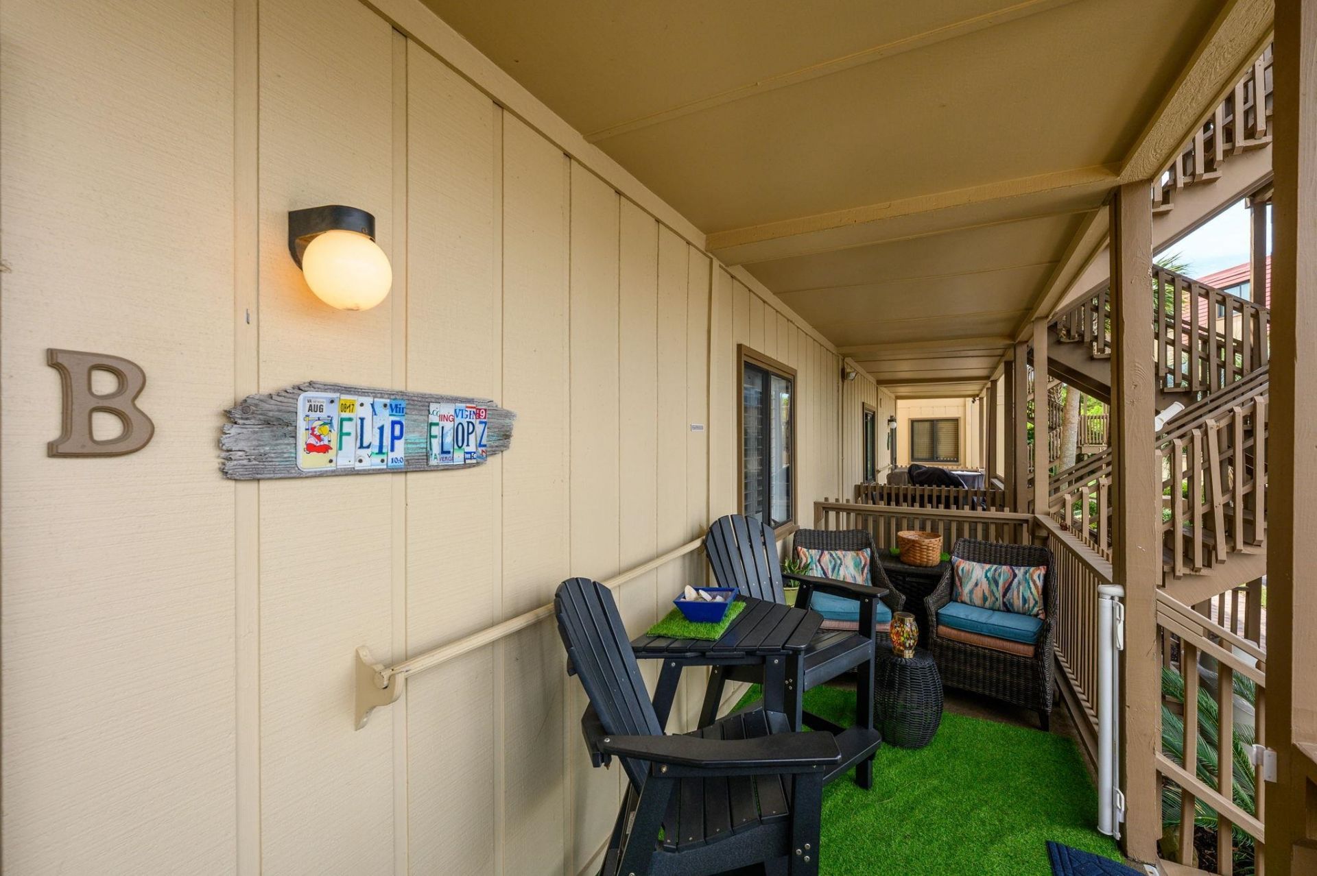 6309 Ocean Blvd. N Photo 19