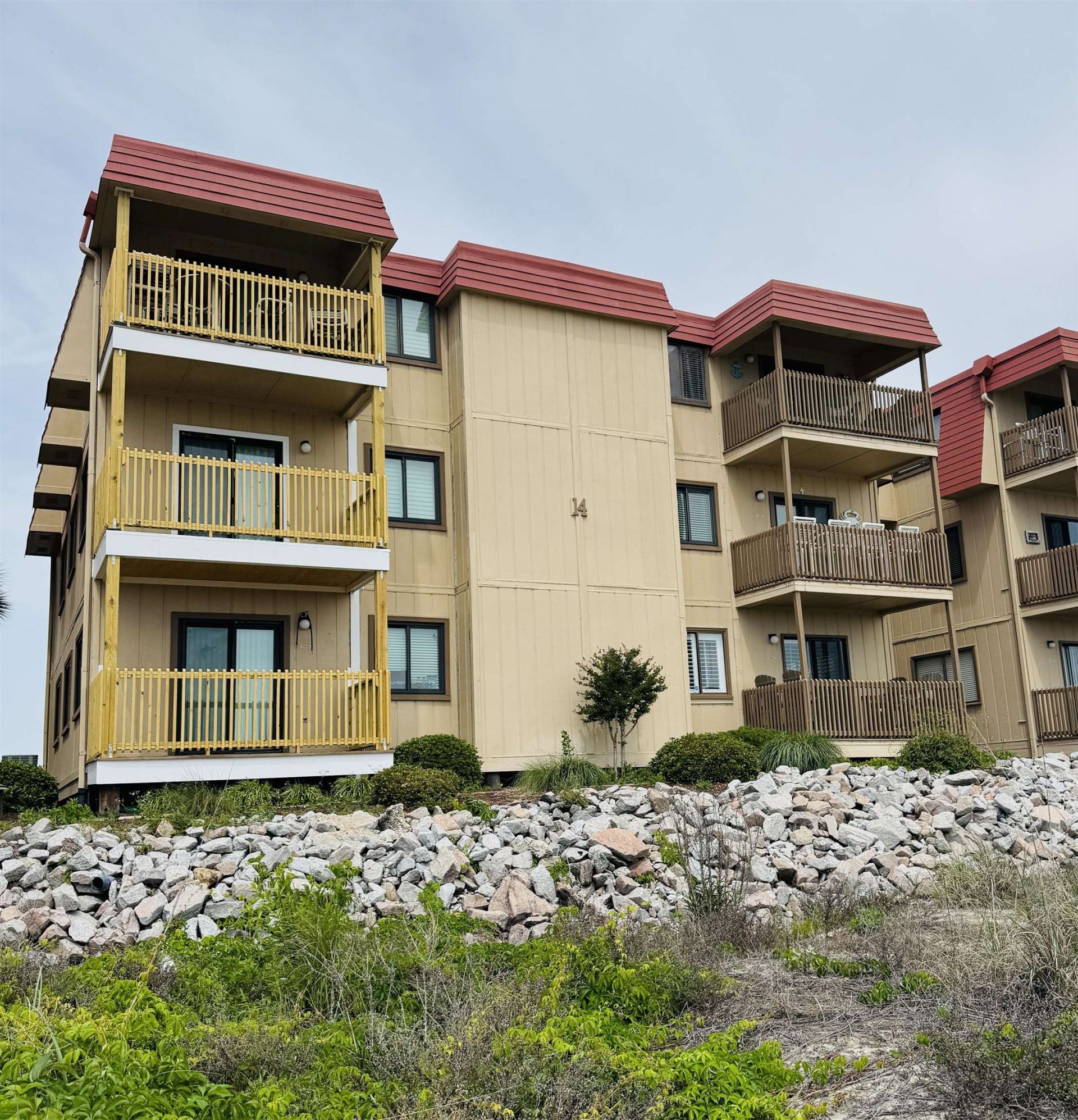 6309 Ocean Blvd. N Photo 32