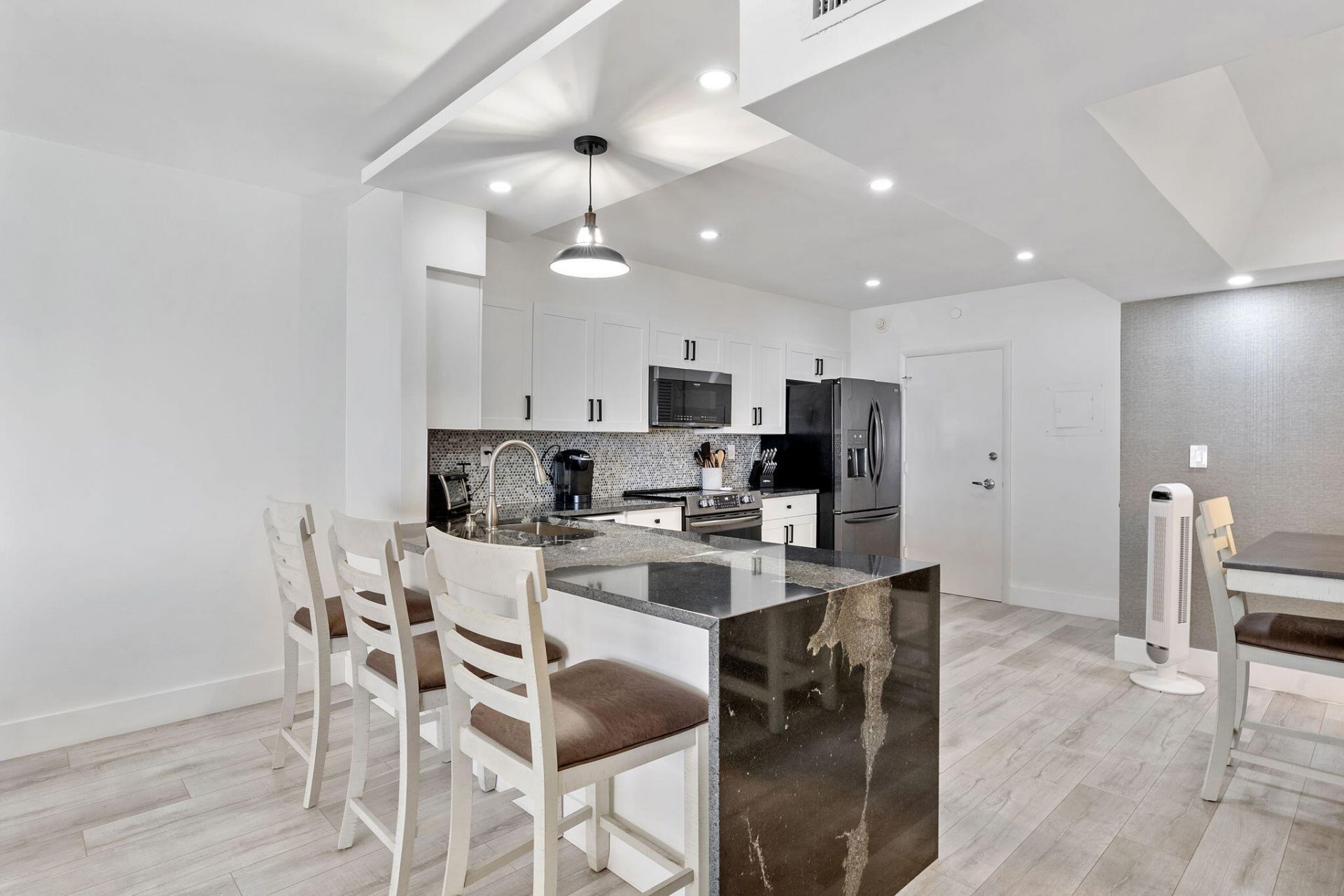 3750 Galt Ocean Drive, Unit 1002, Fort Lauderdale, FL 33308 Photo