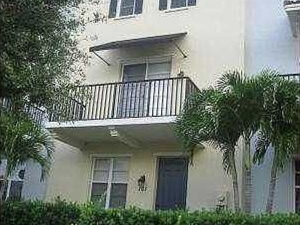 405 Schoolhouse Road, Jupiter, FL 33458