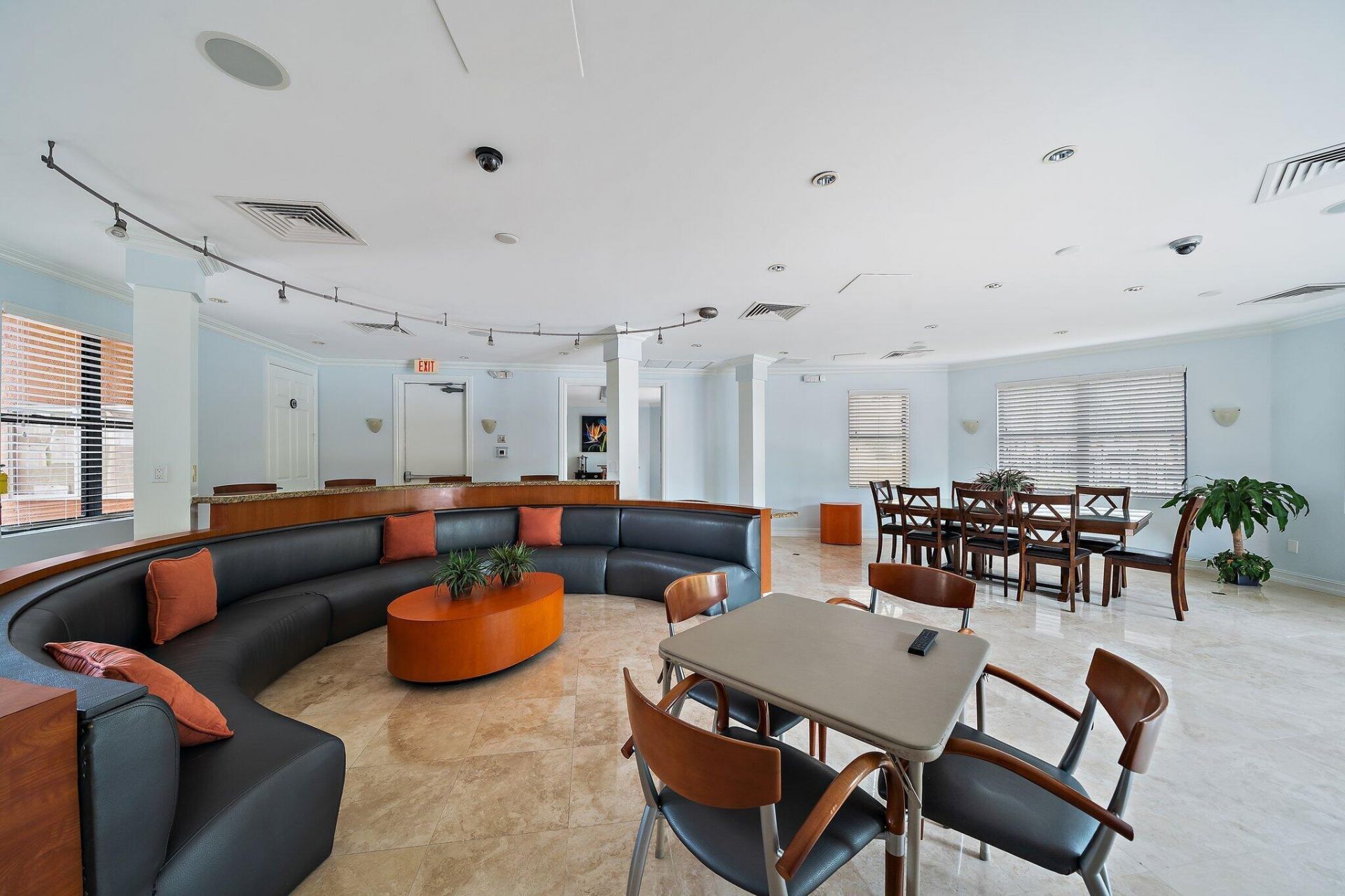 800 Uno Lago Drive, Unit 104, Juno Beach, FL 33408 Photo