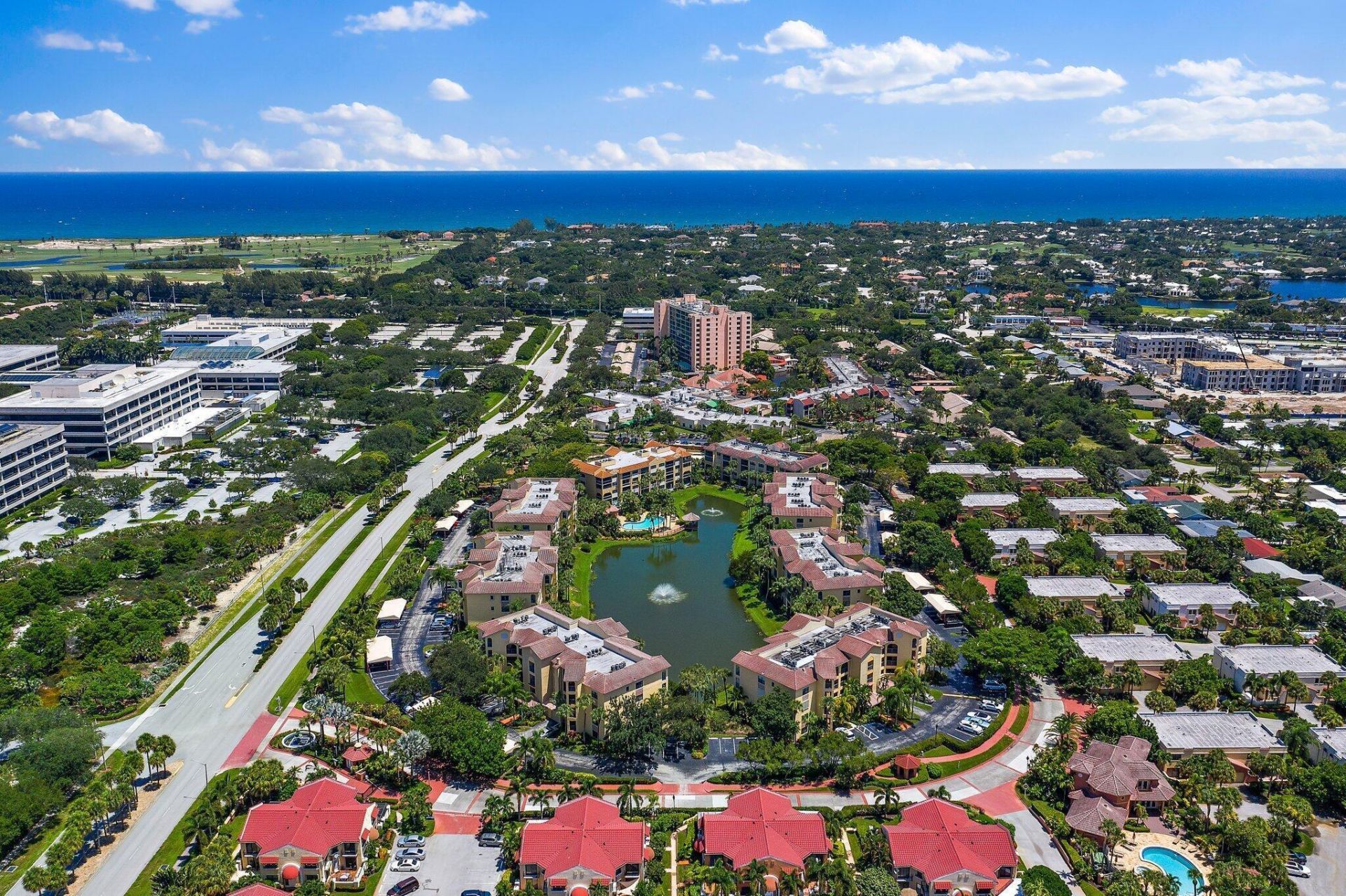 800 Uno Lago Drive, Unit 104, Juno Beach, FL 33408 Photo