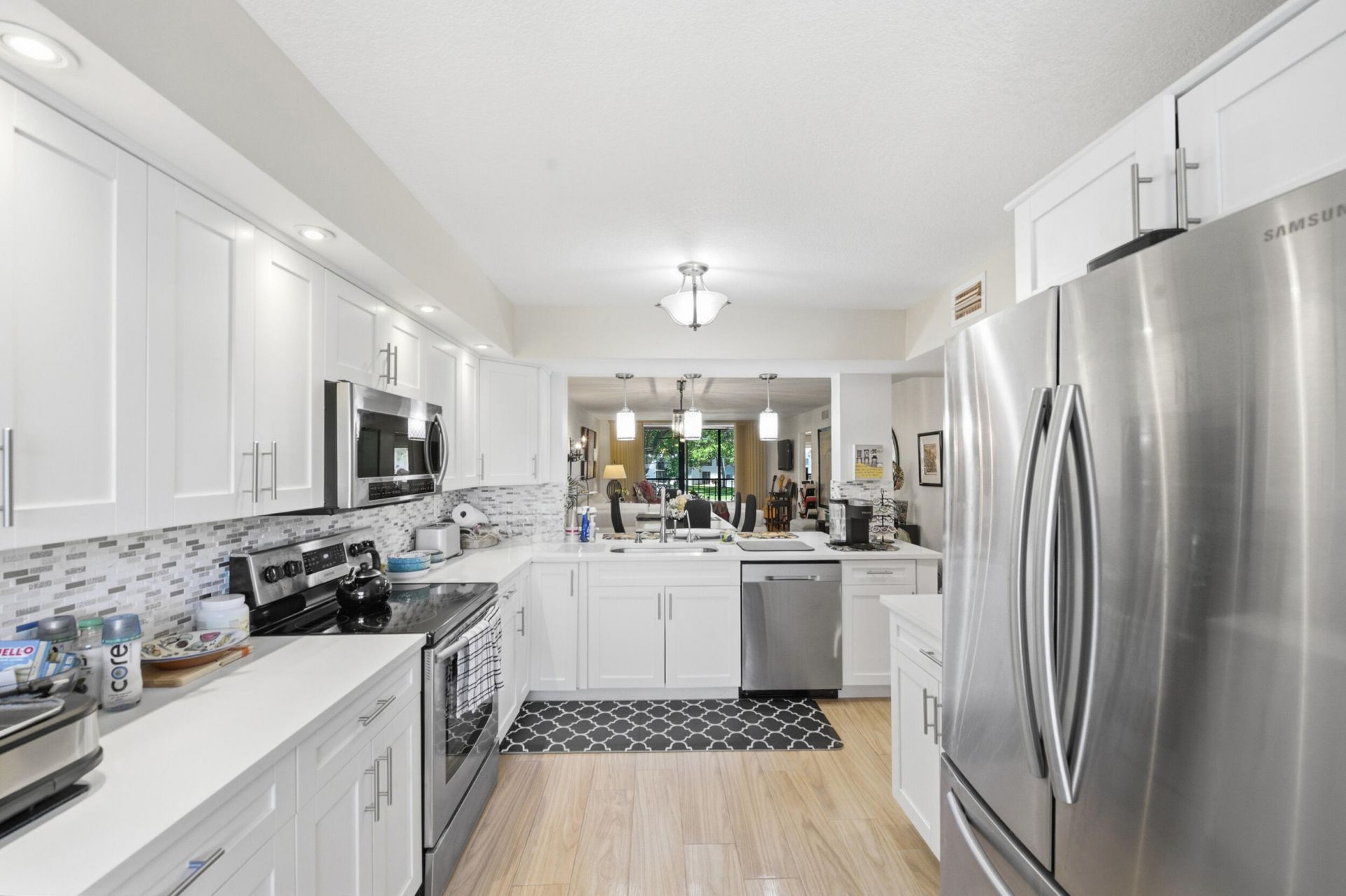 15461 Pembridge Drive, Unit 207, Delray Beach, FL 33484 Photo