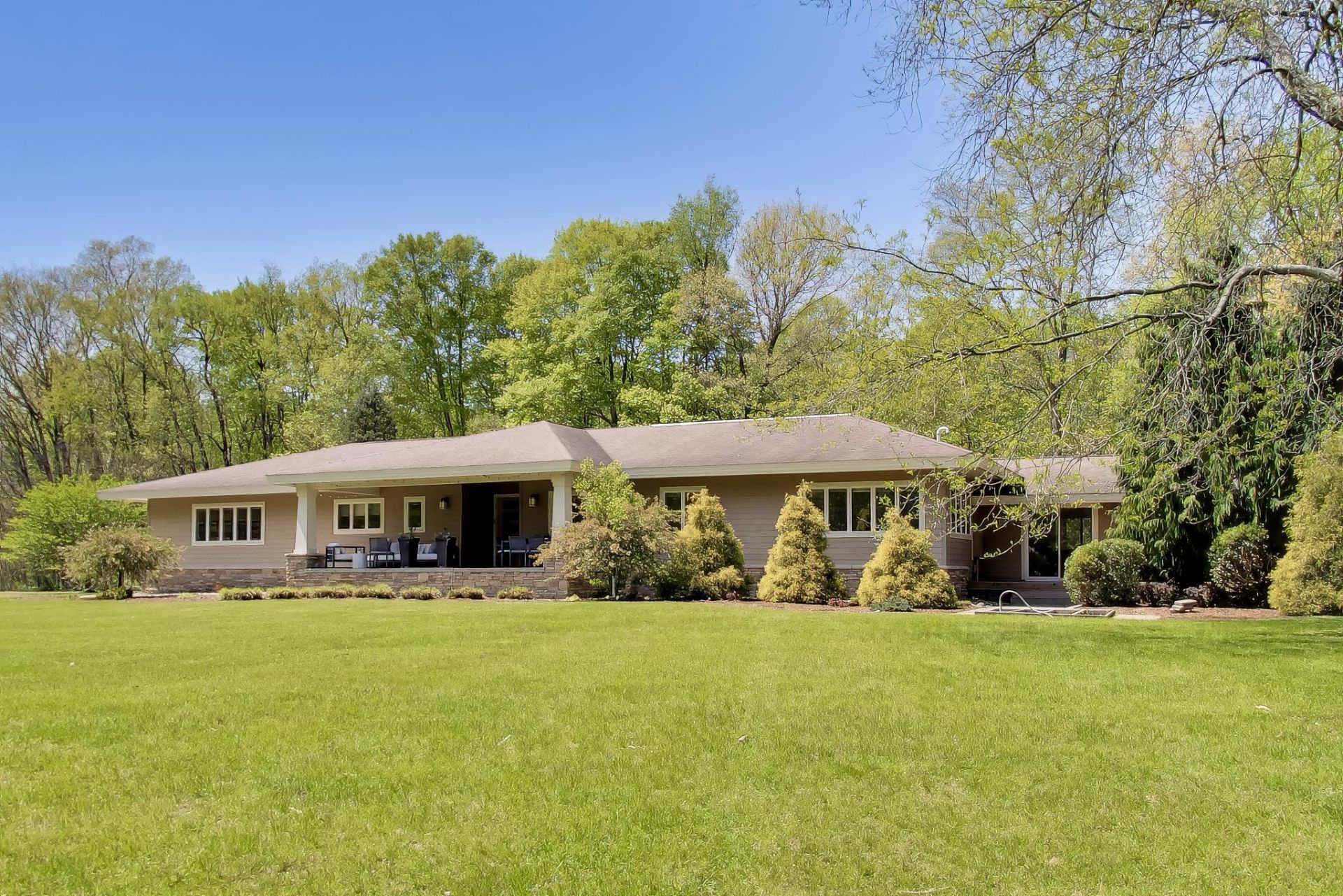 5499 Topanga Drive, Coloma, MI 49038 Main Photo