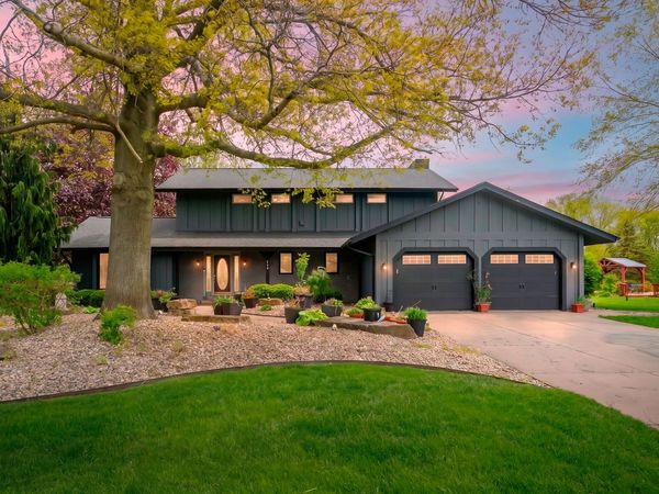 113 Whisperwood Lane, Battle Creek, MI 49015