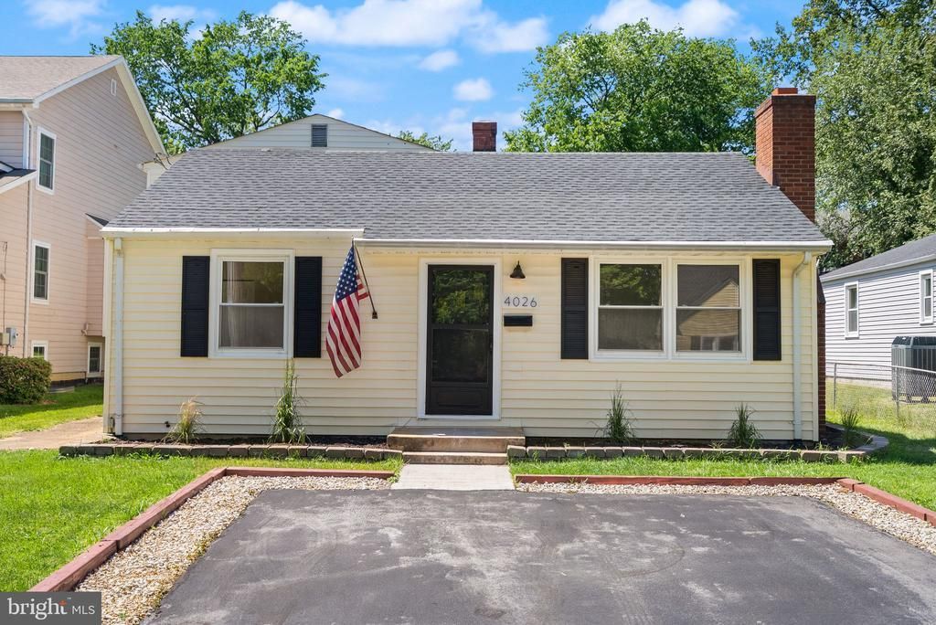 4026 Chestnut Street, Fairfax, VA 22030 Main Photo