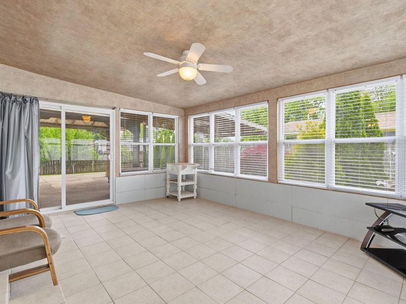 2913 Gerbert Road , Columbus, OH 43224 Photo 21