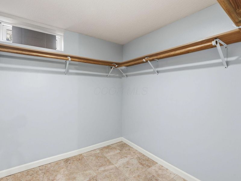 2913 Gerbert Road , Columbus, OH 43224 Photo 39