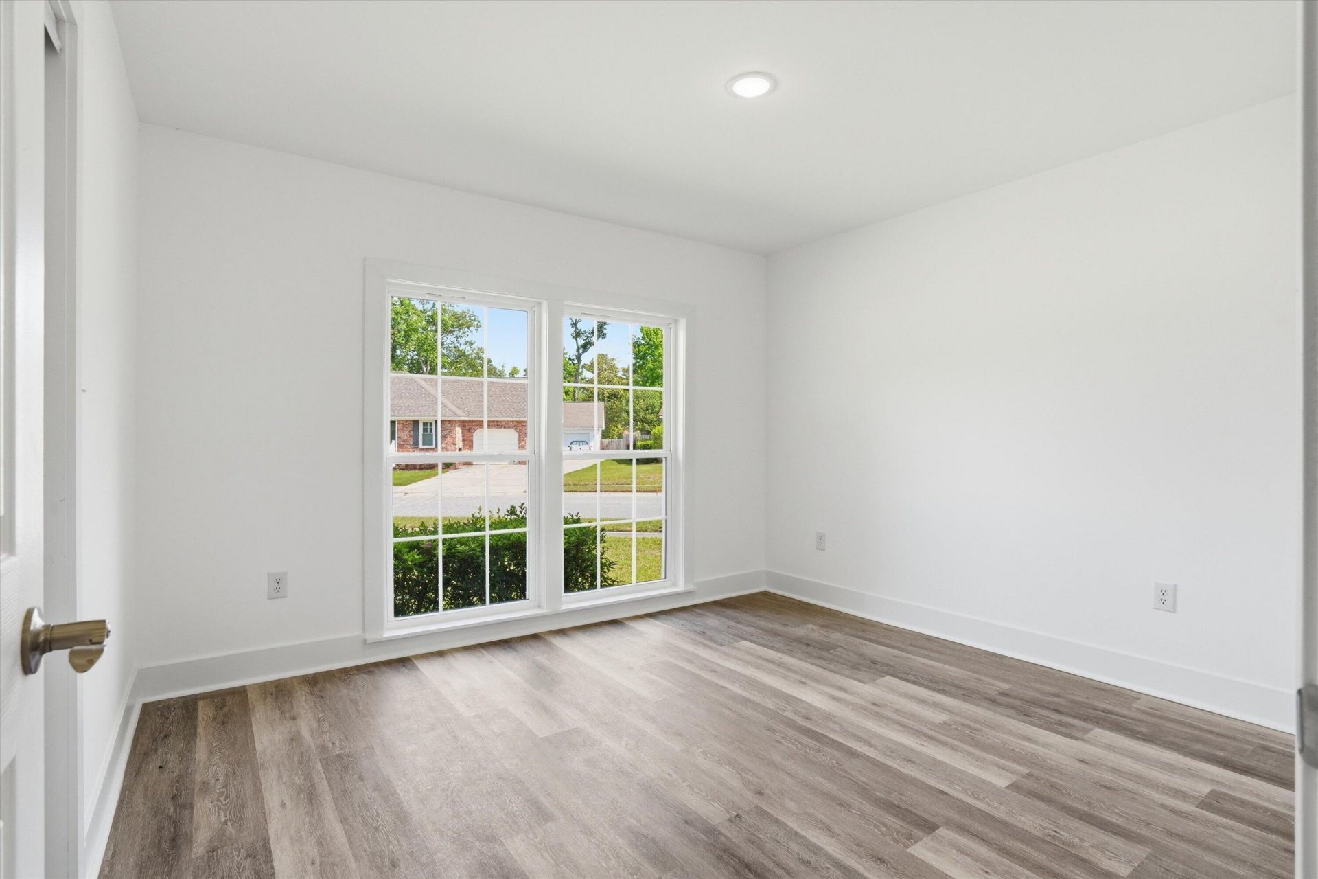 101 Hanover Court Photo 22
