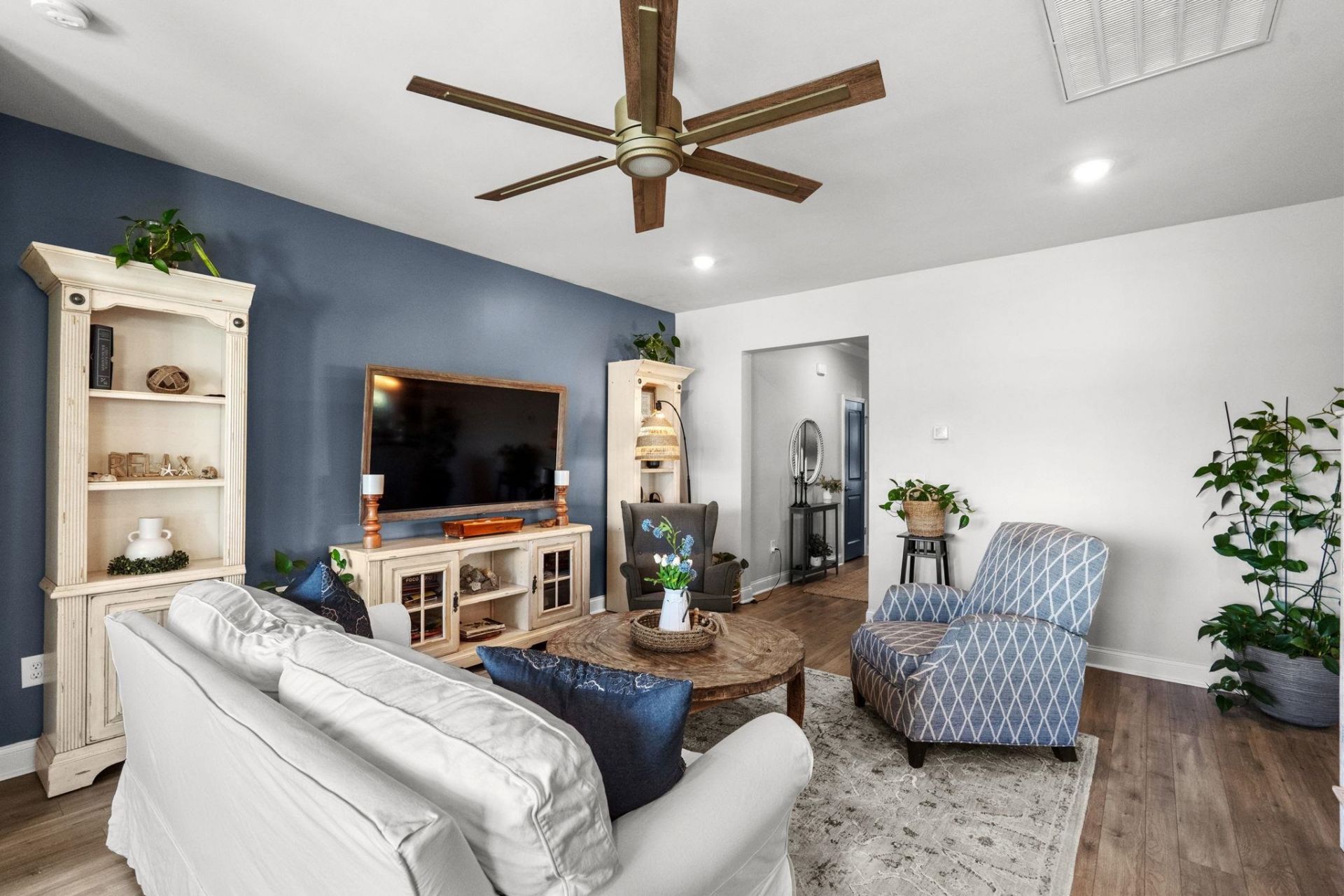 1015 Saluda River Rd. Photo 6