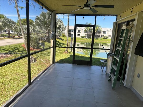 1042 Adams Ave, Unit 1042B, Homestead, FL 33034