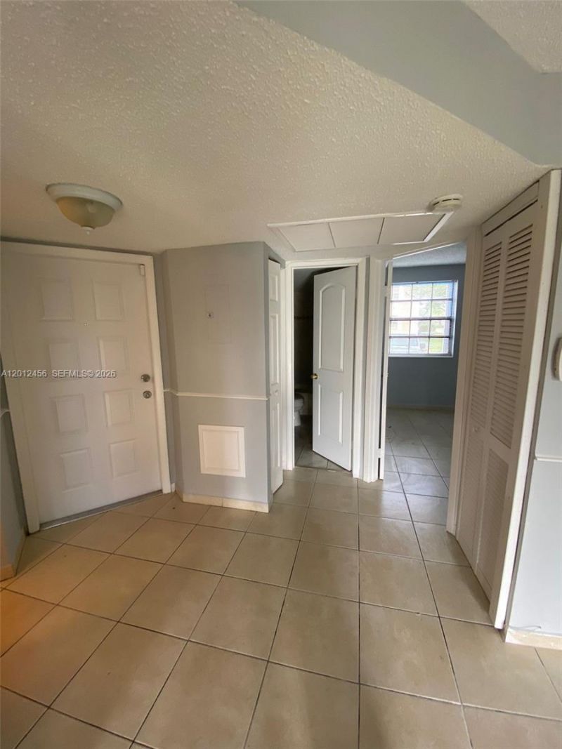1042 Adams Ave, Unit 1042B, Homestead, FL 33034 Photo