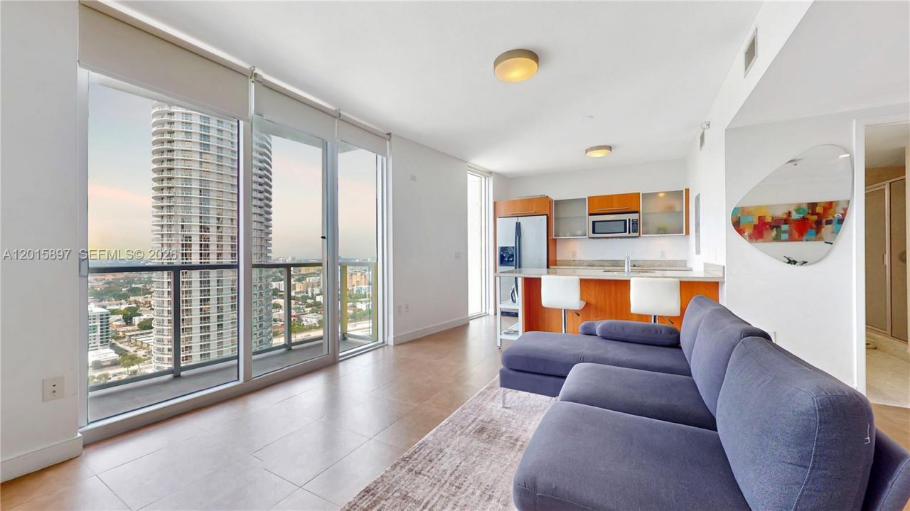 185 SW 7th St , Unit 2900, Miami, FL 33130 Photo