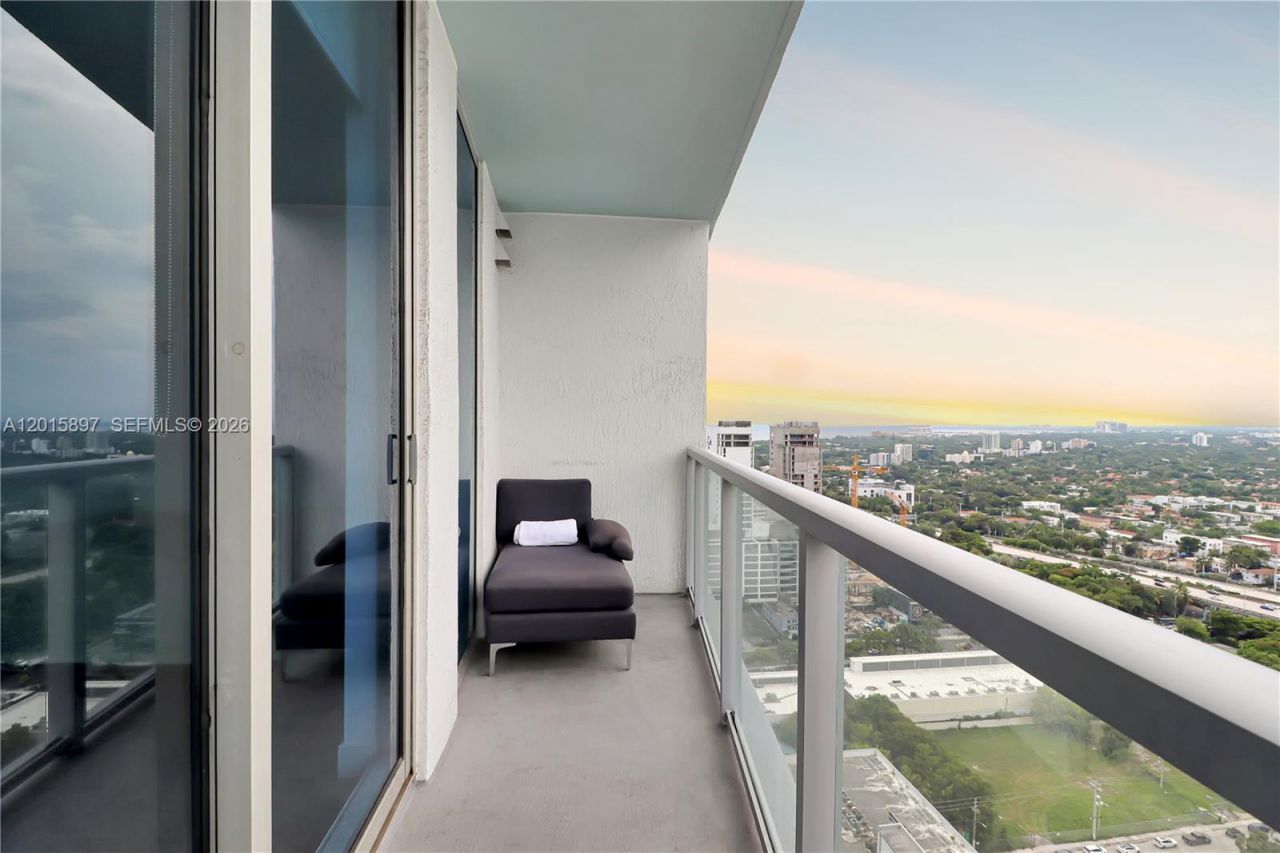 185 SW 7th St , Unit 2900, Miami, FL 33130 Photo