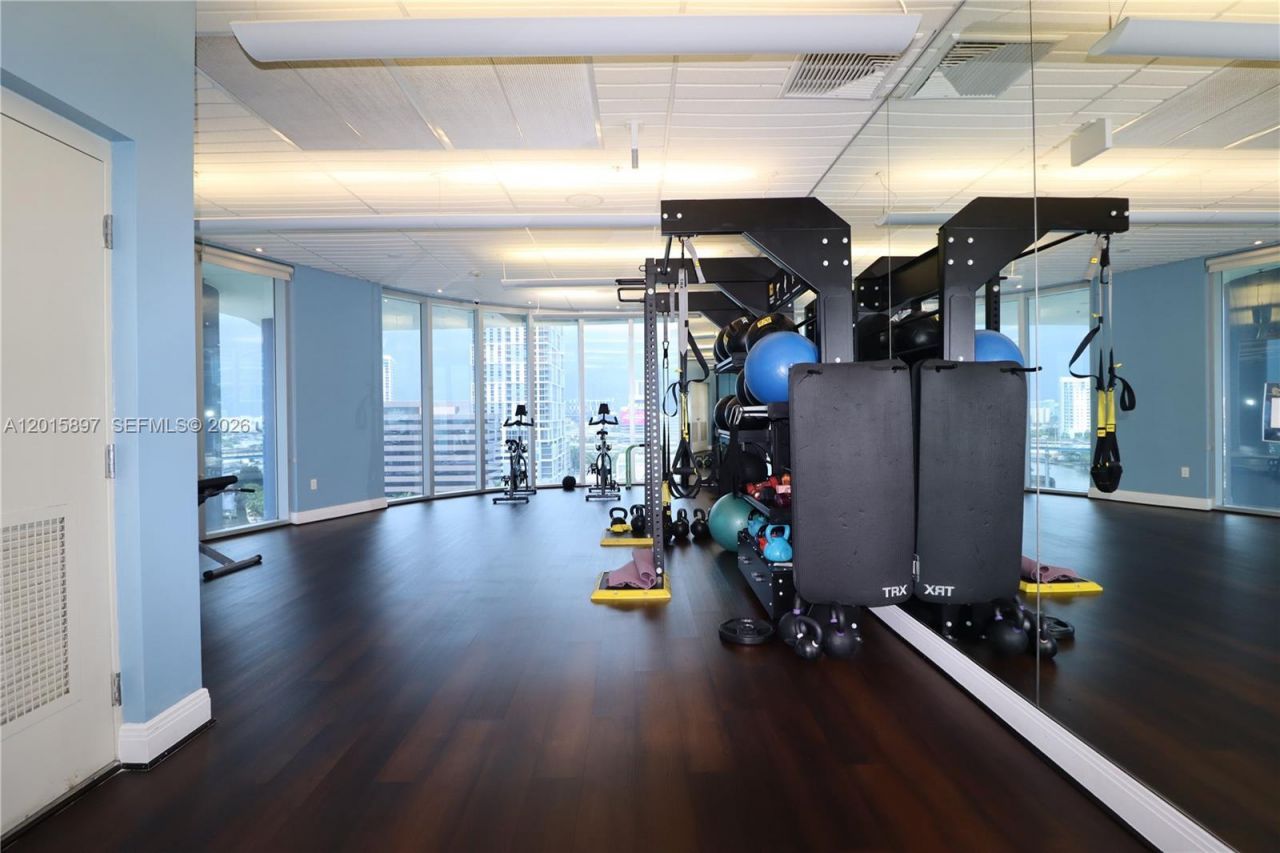 185 SW 7th St , Unit 2900, Miami, FL 33130 Photo