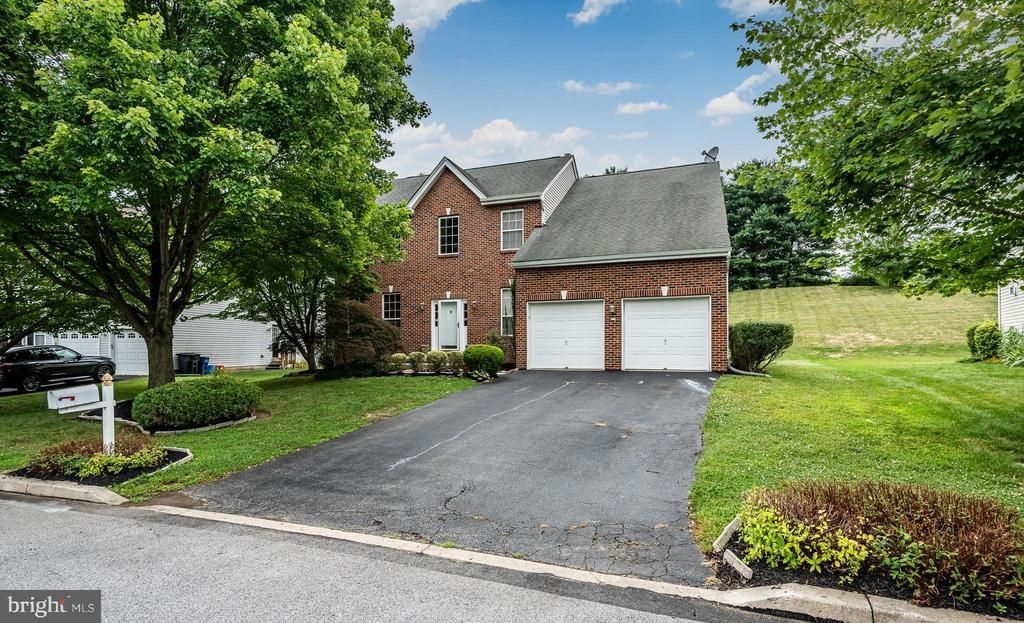 129 Spur Lane , West Chester, PA 19382 Main Photo